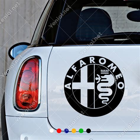 Araç Marka Logo Yapıştırma