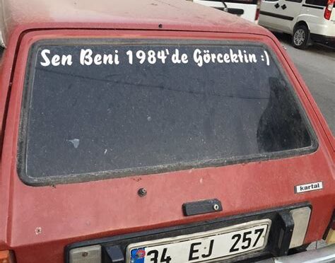 araba arka cam yazısı