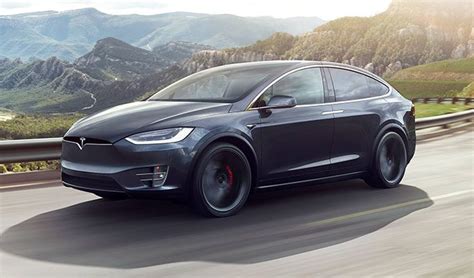 Tesla Elektrikli Arabalar