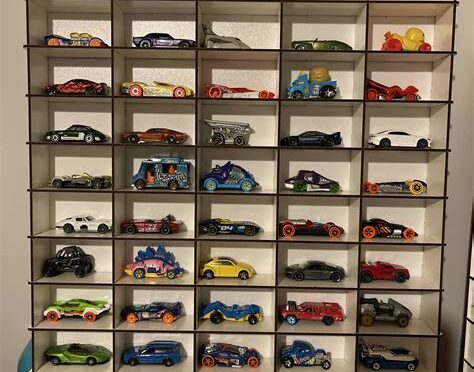 hot wheels araba rafı